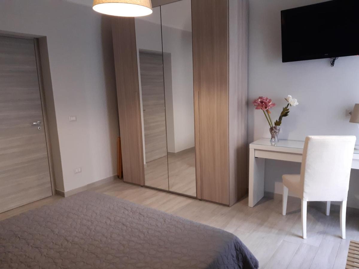 I 3 Principi Apartment Catania Luaran gambar