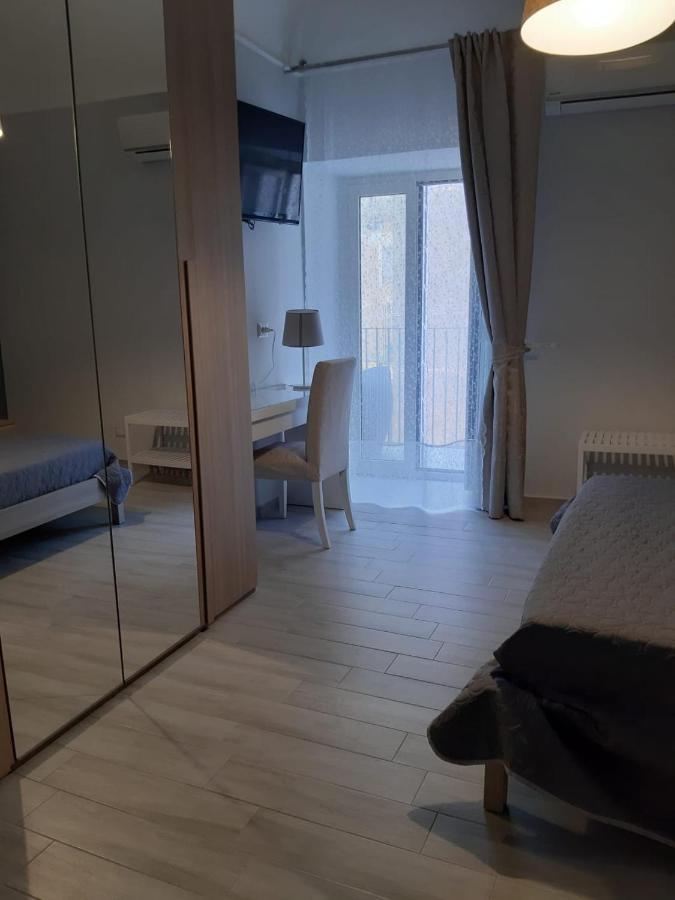 I 3 Principi Apartment Catania Luaran gambar